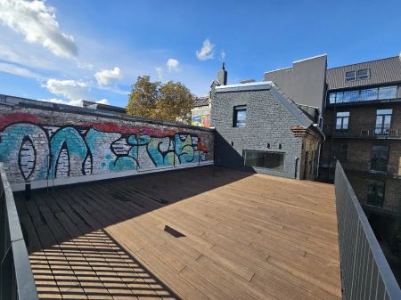 Einzigartige Maisonette mit großer Dachterrasse im Hinterhof von Flingern Nord. - Photo 2