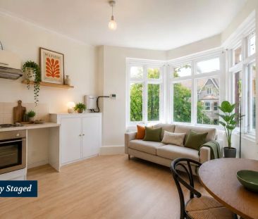 Chichele Road - Photo 2