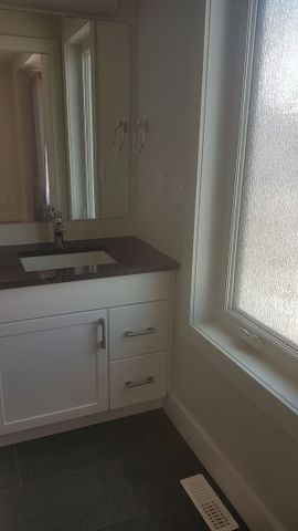 4 Bedroom Condo for Rent “Meadows” - Photo 2