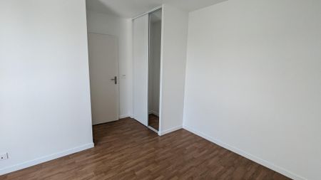 location Appartement T3 DE 66m² À CERGY - Photo 2