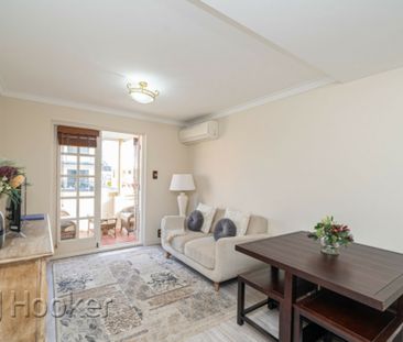 47/22 Nile Street, East Perth - Photo 1