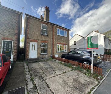 2 bedroom semi-detached house to rent - Photo 2