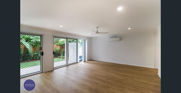 Beautiful Townhouse Awaits! - Photo 1