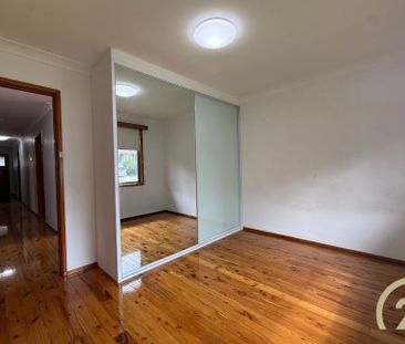 Spacious 4 Bedroom Family Home – Water Included &vert; Brand New Ki... - Photo 3