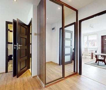 Rozkładowe mieszkanie na Os.Majowym - Zdjęcie 2