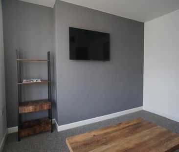 Lynden, Apartment 1 Farrar Road - Photo 2
