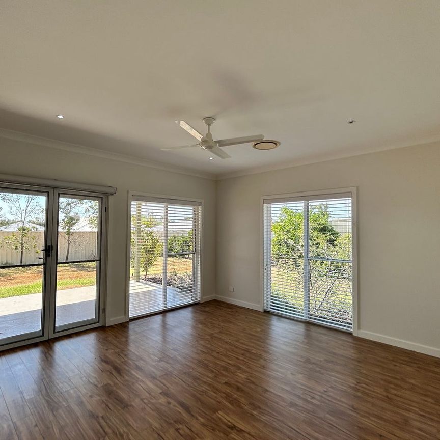 Expansive 4 Bedroom Home in Keswick Estate - Photo 1