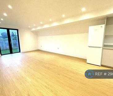 2 bedroom maisonette to rent - Photo 6