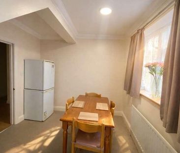 Hale Lane, Mill Hill, NW7 - Photo 3