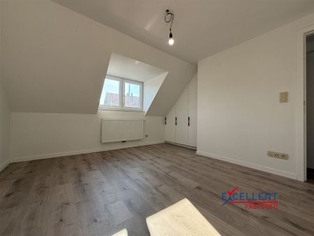 Vernieuwde woning met garage vlakbij centrum Deinze - Photo 4