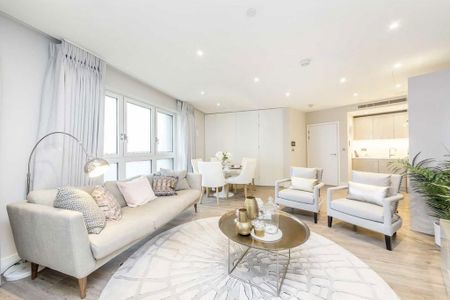3 bedroom flat to rent - Photo 2