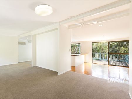 14 TEALE ST - Photo 2