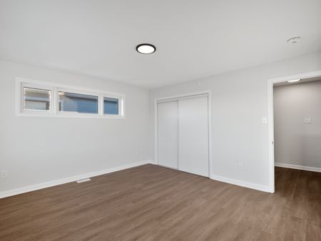 For Lease - 301 Glenroy Gilbert Drive Unit# 11, Barrhaven, Ontario - Photo 4