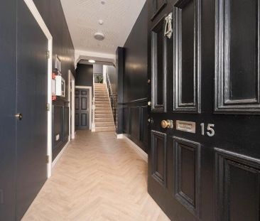 Apt 6, 15 Malone Road, Belfast, BT9 6RT - Photo 3