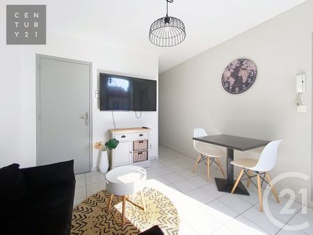 Location Appartement 2 pièces 28m² STE SAVINE 10300 - Photo 2