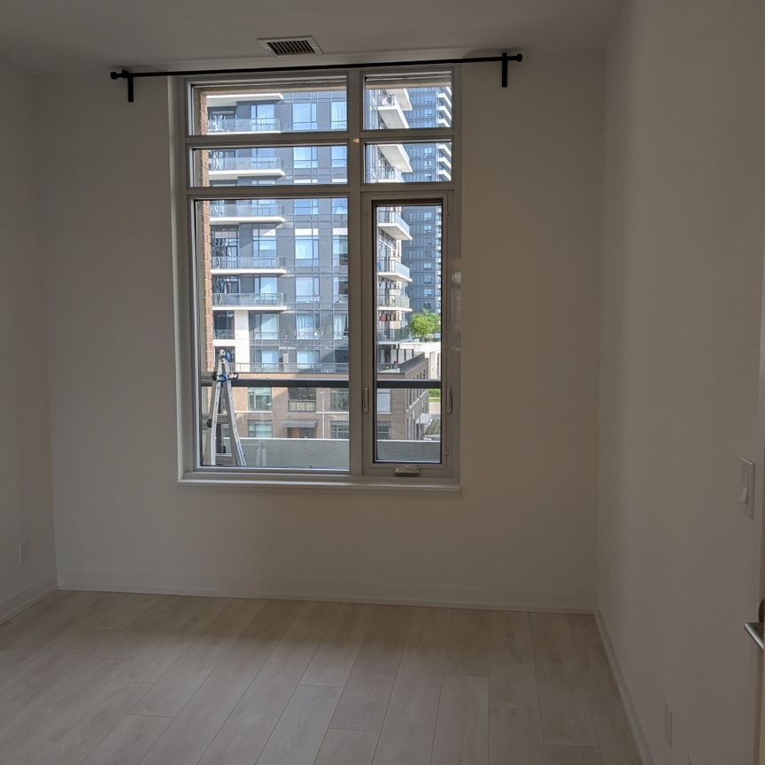 For Lease - 8 Beverley Glen Boulevard Unit# 409, Vaughan, Ontario - Photo 1