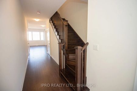 Property For Lease | X9031487 - Photo 5