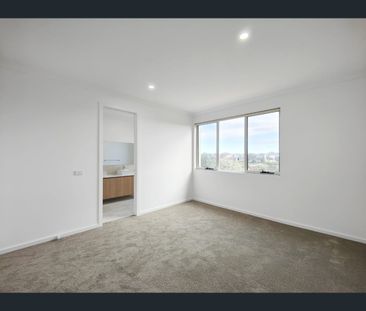 16 Nolita Walk, Point Cook, Vic 3030 - Photo 1
