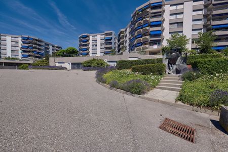 Grand appartement de 4.5 pièces au 1er étage - Photo 4