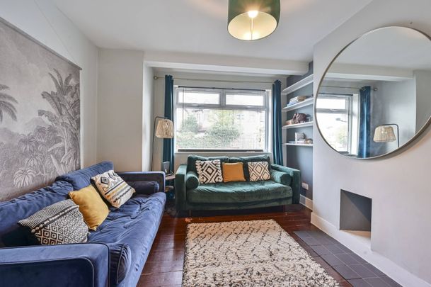 1 Bed Maisonette, Kimble Road, SW19 - Photo 1