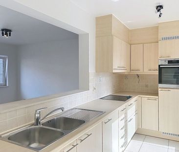 Appartement te huur in Oostrozebeke voor € 740 met 2 slaapkamers - Photo 2