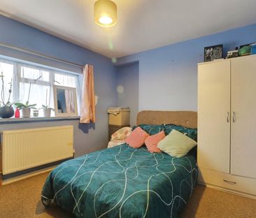 4 Bed Detached House, Whatley Avenue, SW20 - Photo 5