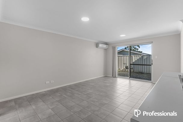 Modern 3-Bedroom Villa! - Photo 1