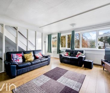 4 bedroom terraced house to rent - Photo 3