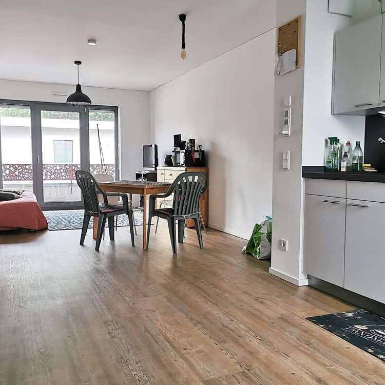 Lenny – Wohnen auf 74 m² inkl. EBK, 2 Balkonen und Stellplatz - Photo 1