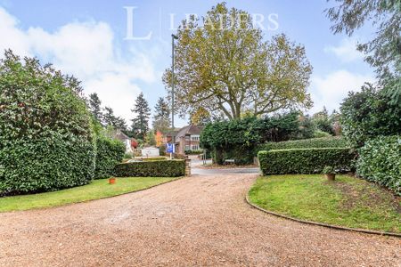 2 bedroom flat to rent Blackborough Road, Reigate, RH2 - Photo 4