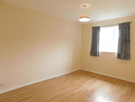 Alma Street - Photo 2