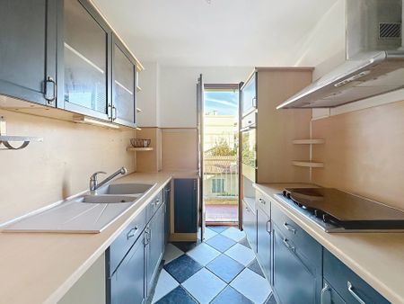 Location Appartement 3 pièces ST LAURENT DU VAR 06700 - Photo 4