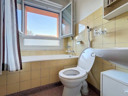 Bel appartement rafraîchi de 3 pièces au rez - Foto 3