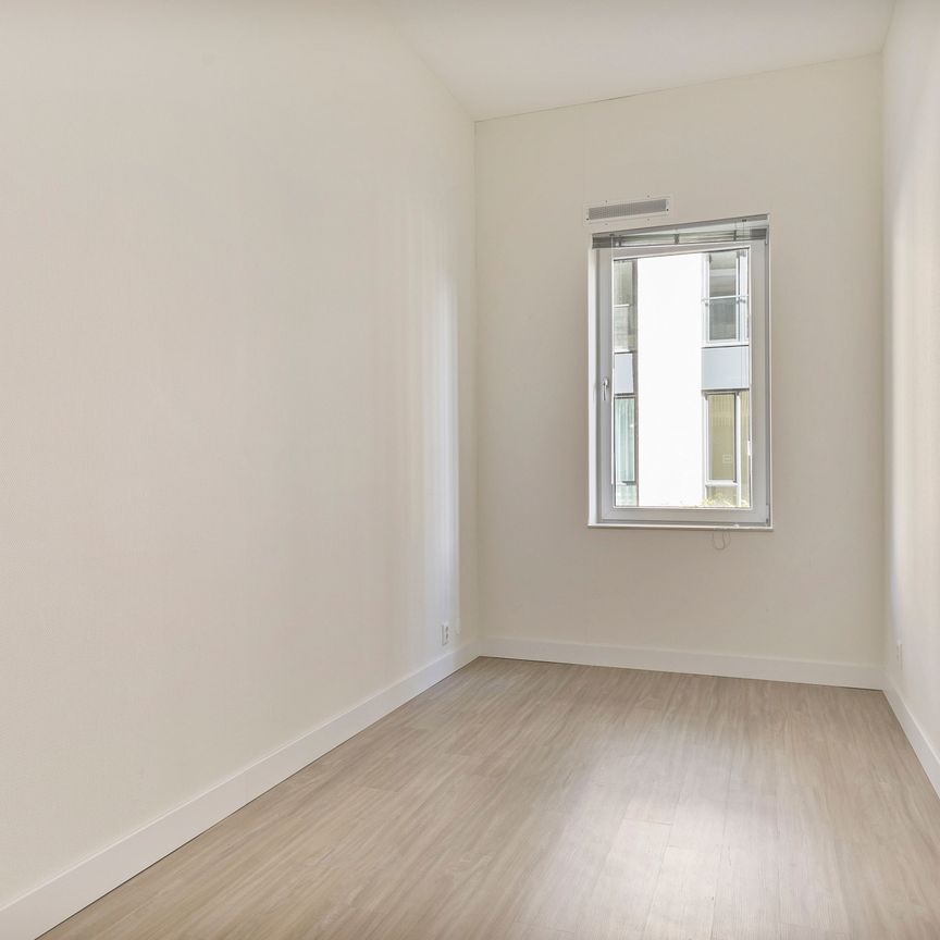 Te huur: Appartement 1e Lulofsdwarsstraat 10 F in Den Haag - Foto 1