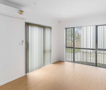 Modern 4 bedroom new build in peaceful Conifer Grove! - Photo 3