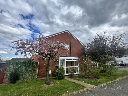 Emmanuel Road, Burntwood, WS7 - Photo 4