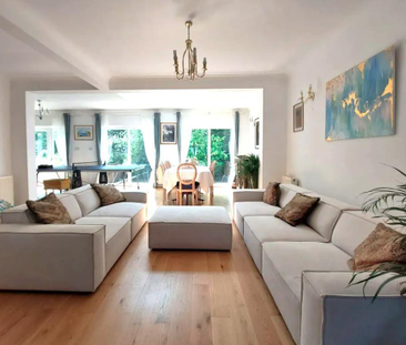 4 bedroom detached house to rent - Photo 3