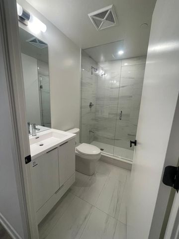 For Lease - 8 Interchange Way Unit# 4001, Vaughan, Ontario - Photo 5
