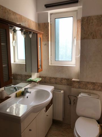 Ενοικίαση κατοικίας, 92 τ.μ., Γλυφάδα, 1.400 € - Photo 5