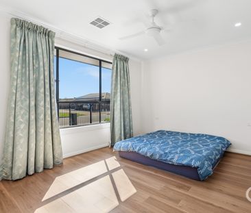 Open the Door to Effortless Family Living in Findon - Photo 5