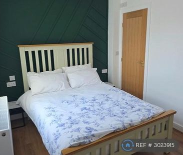 1 bedroom in a house share to rent - Photo 6