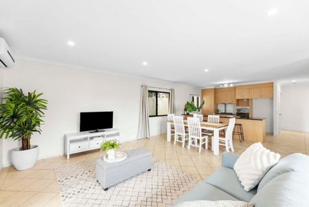 2/8a Derwak Street, Harristown - Photo 4
