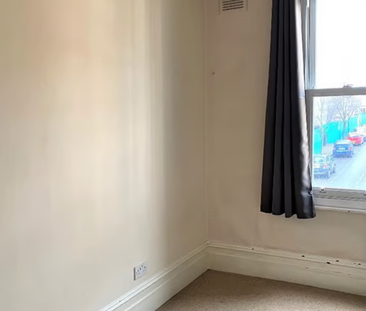 Comyn Road, Clapham, London, SW11 - Photo 6 | Rentumo