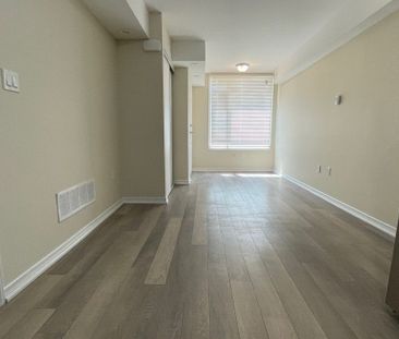For Lease - 80 Orchid Place Drive Unit# 202, Toronto, Ontario - Photo 4