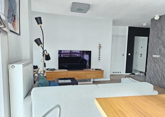 Mieszkanie 3 pokoje 63 m² Wrocław-Krzyki - Huby - Zdjęcie 1