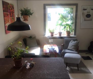 Krokvägen, Huddinge - Photo 1