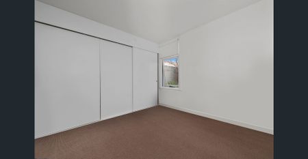 Great Space in a Great Location - Photo 3