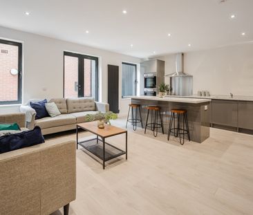 6 Bed Flat, Anglo Works, S1 - Photo 1