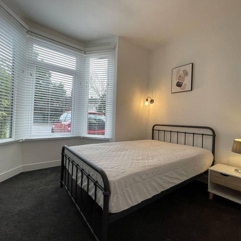 1 bedroom in a house share to rent - Photo 1