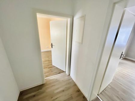 Erstbezug nach Sanierung! - Photo 3